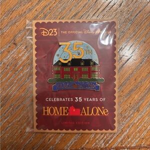 Disney D23 Exclusive Home Alone 35th Anniversary Pin Limited Edition NEW